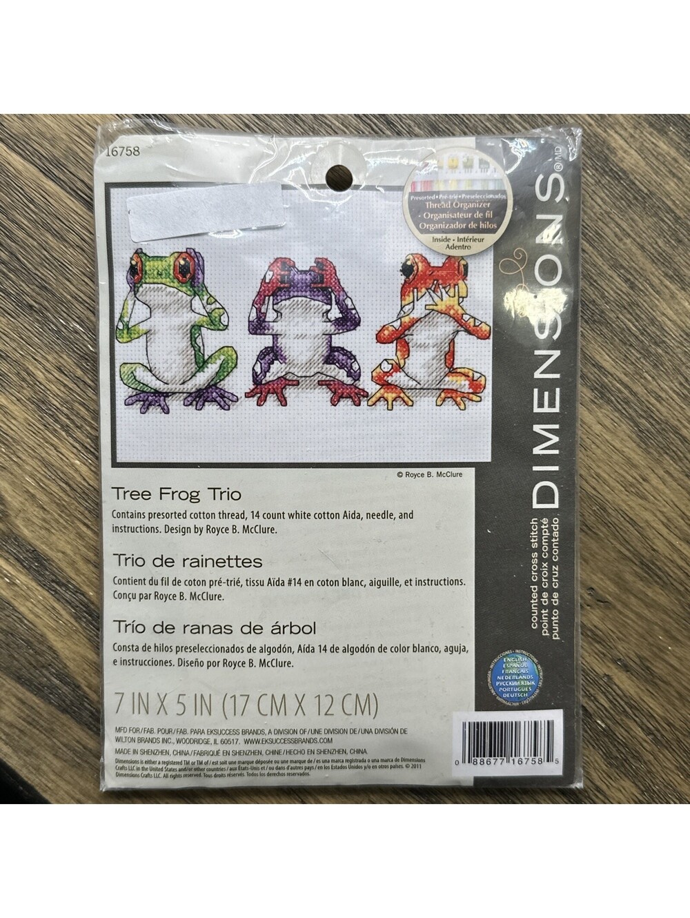 Dimensions Counted Cross Stitch Kit 16758 Tree Frog Trio New 7"x 5” Colorful